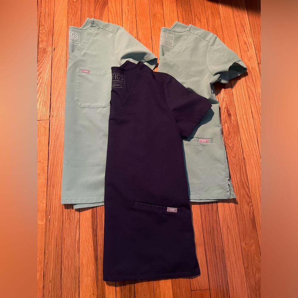 Figs Scrub Top Bundle